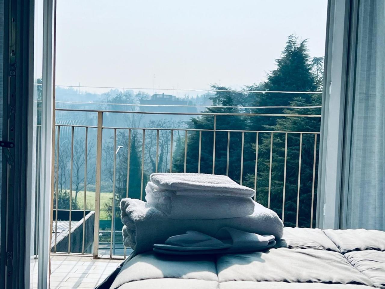 Seven Nights Bologna Bed & Breakfast Exterior foto