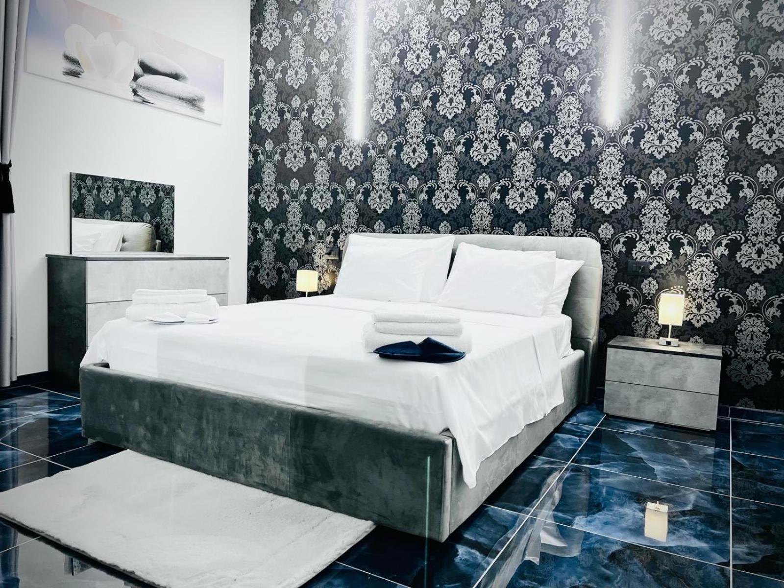 Seven Nights Bologna Bed & Breakfast Exterior foto